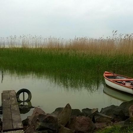 Lovely Apartment At Balatonfenyves Εξωτερικό φωτογραφία