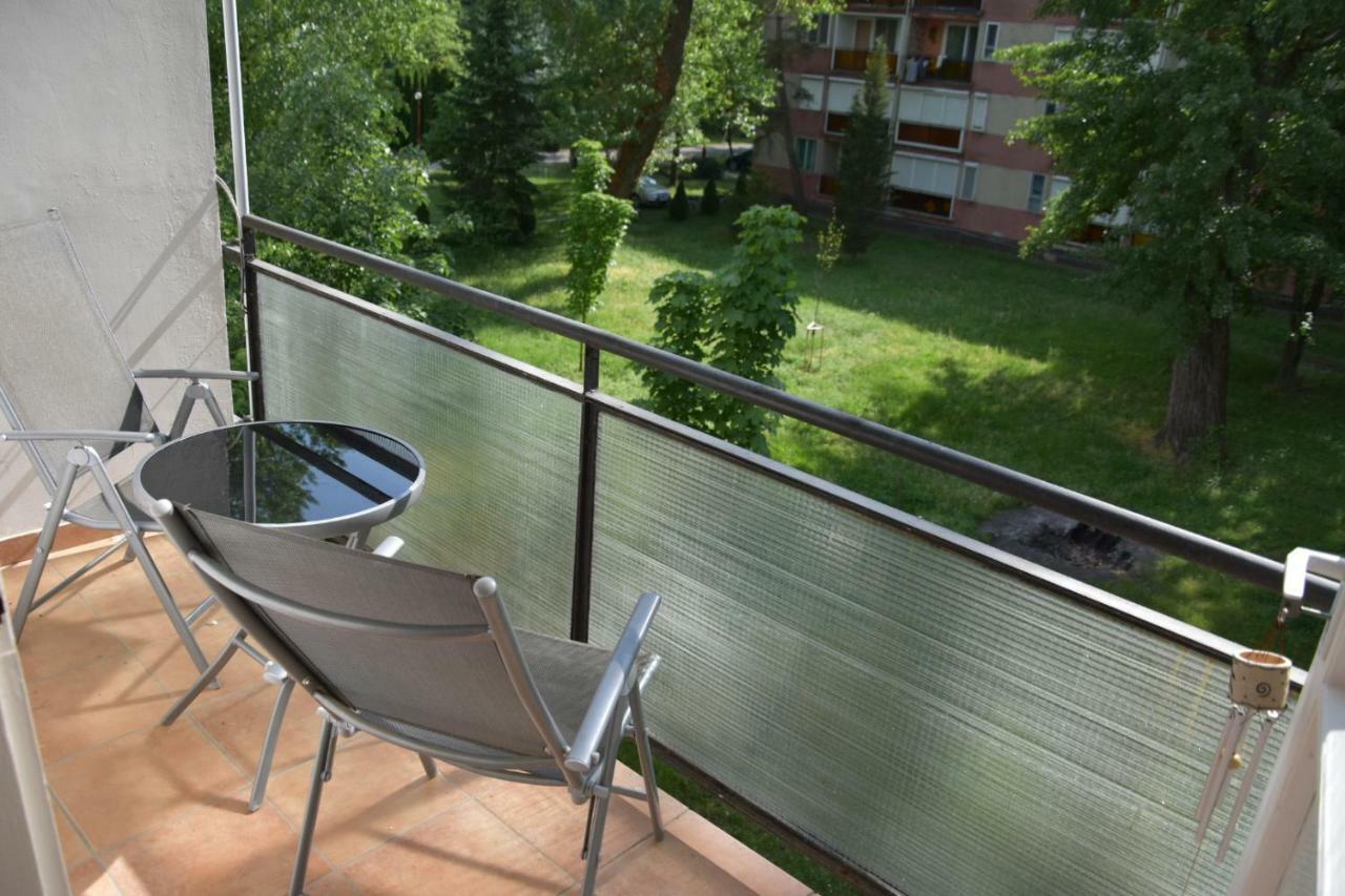 Lovely Apartment At Balatonfenyves Εξωτερικό φωτογραφία